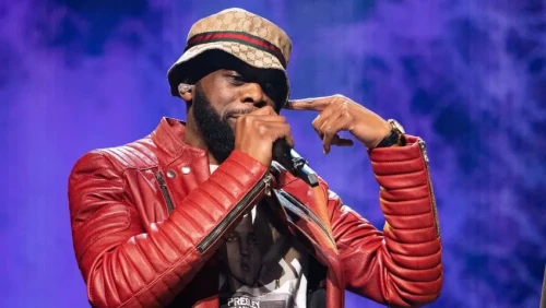 Rapper Pras Michel é condenado a 14 anos de prisão, diz site